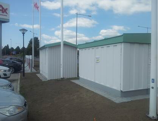 赫茲曼可靠供電，助特斯拉馳騁