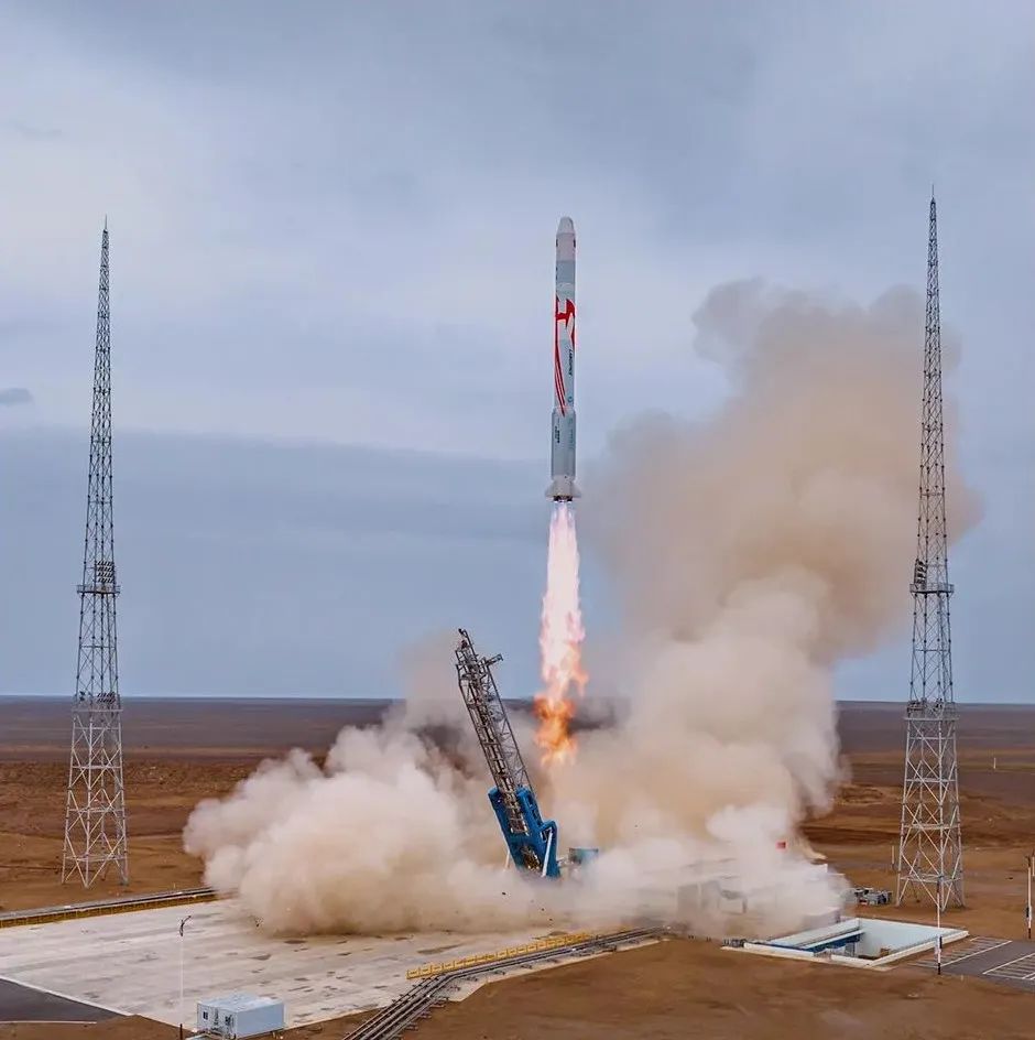 恭喜！朱雀二號(hào)順利入軌，赫茲曼高壓柜提供10kV供電保障1